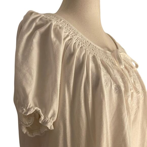 Carolyn Taylor White Peasant Top | Size 2X - Picture 3 of 6